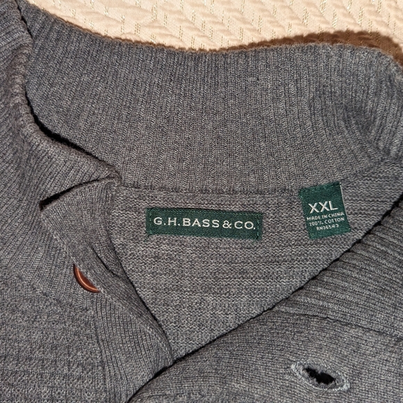 G.H Bass & Co XXL Gray Sweater - Picture 4 of 7